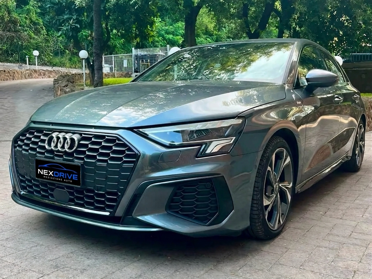 Audi A3 Sportback 30 TFSI S line, Grigio Daytona metallizzato