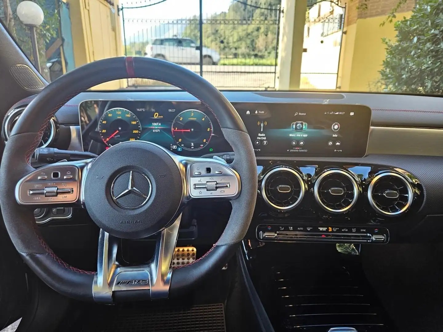 Mercedes-Benz CLA 180 d in vendita presso NexDrive - foto 12