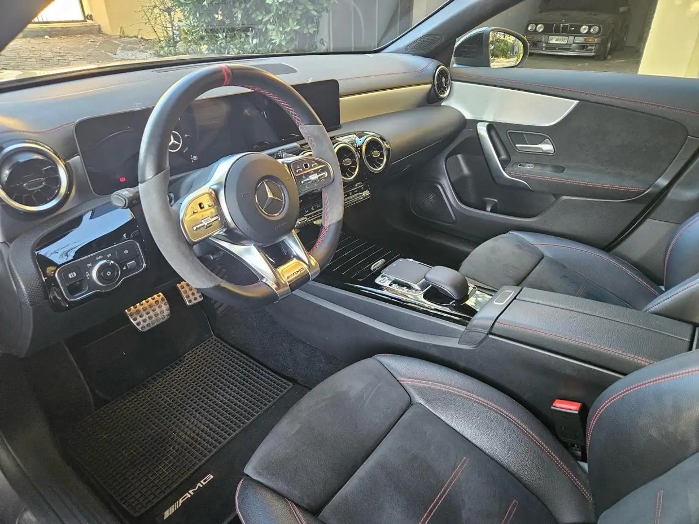 Mercedes-Benz CLA 180 d in vendita presso NexDrive - foto 13